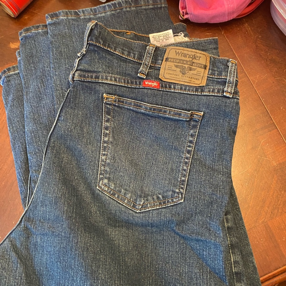 Wrangler Men's Relaxed Fit Jeans - Dark Blue